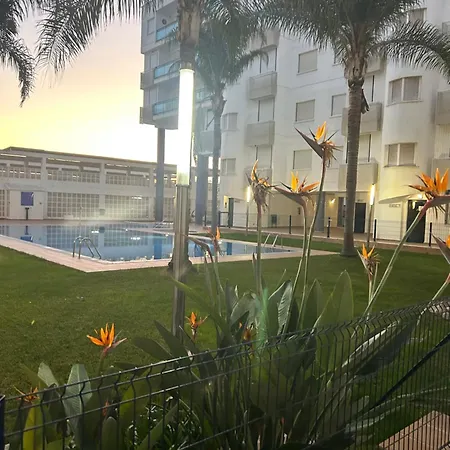 Sunny Апартаменты *